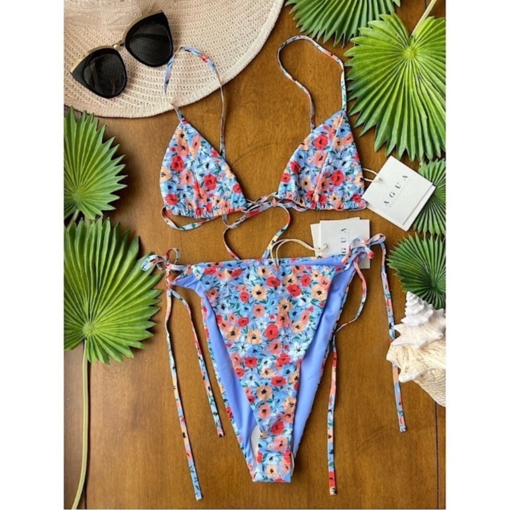 AGUA by AGUA BENDITA Set - Sabina La Fania Triangle Bikini Top & Ipanema Bottom